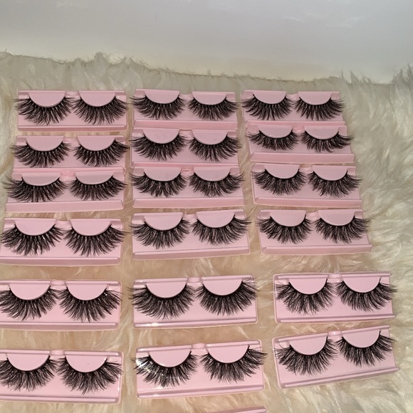 25mm Mink Lash Strip - Picture 3 of 10